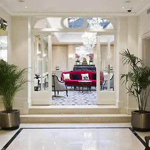 Hotel Saint-pétersbourg Opéra&spa, Parigi