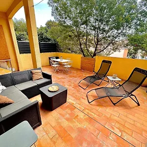 Appartement Proche Avec Terrasse Et Jardin Privatif Hyères
