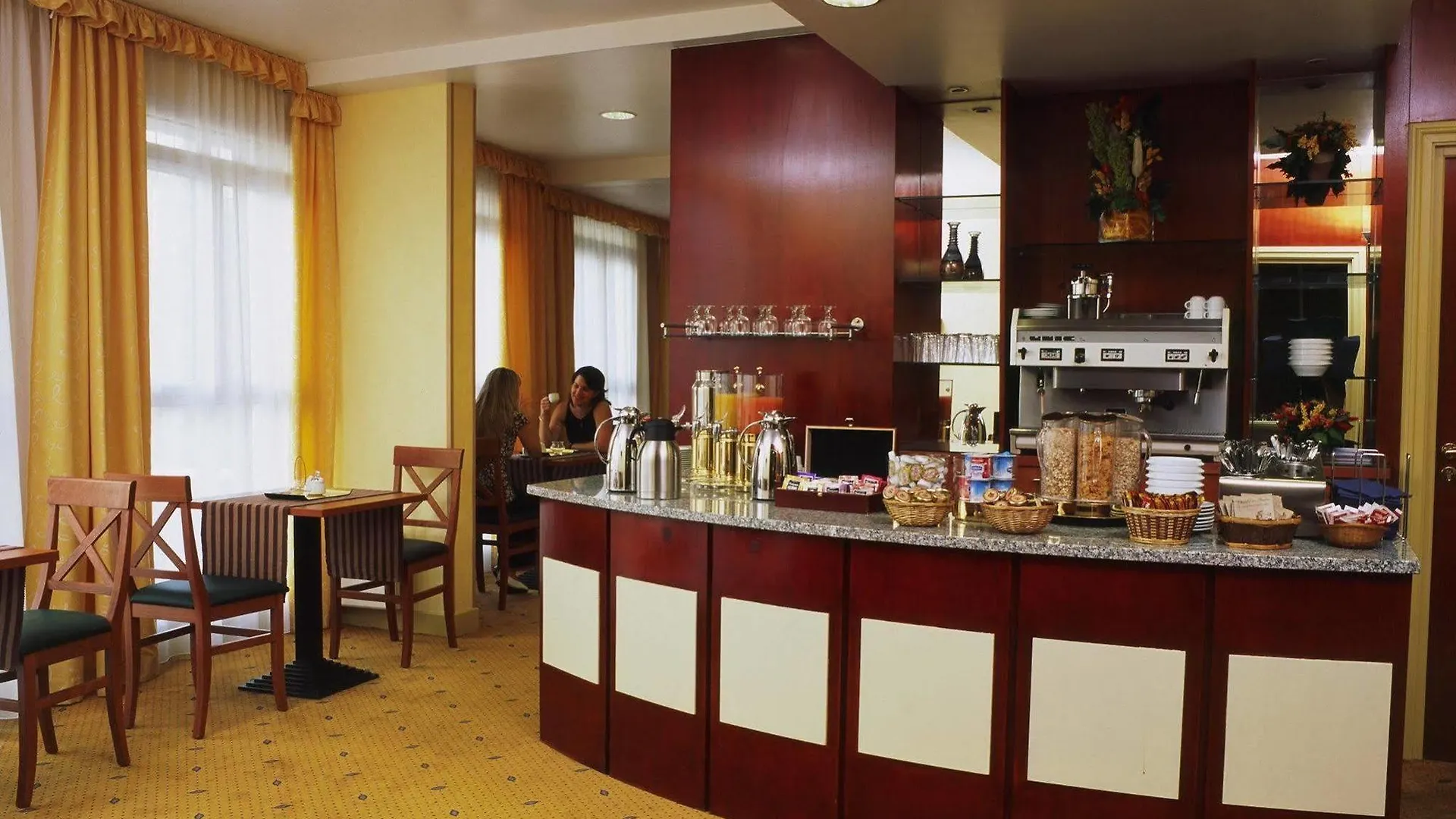 Citadines Montmartre Paris Aparthotel