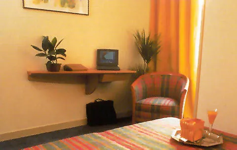 ***  Citadines Montmartre Paris Aparthotel France